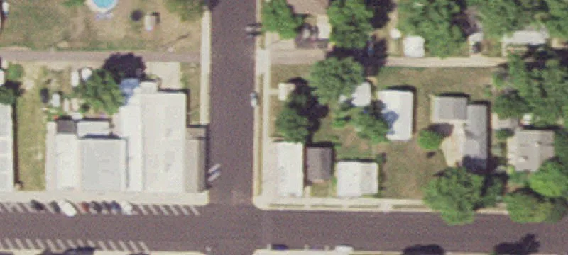 102 Wall E St