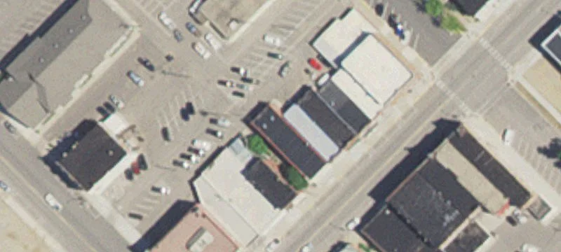 120 Saint Olaf N Ave