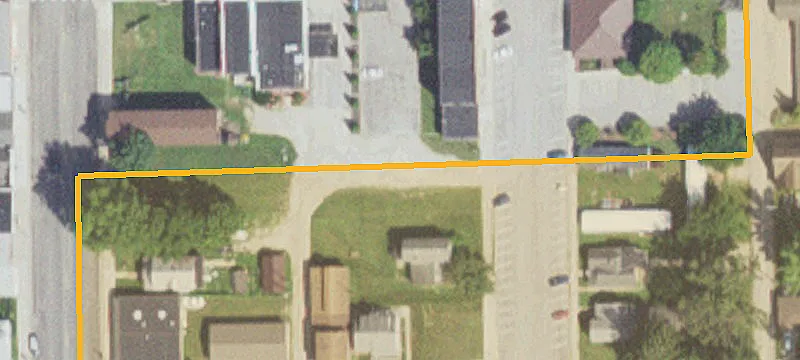126 Cedar St