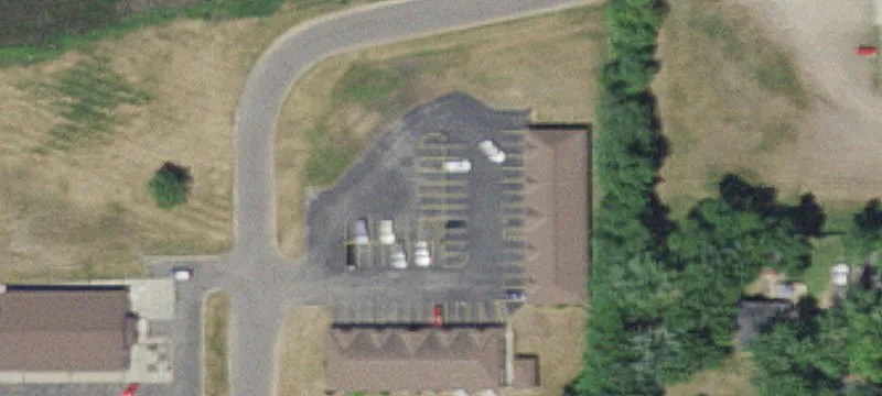 820 Howe Ave
