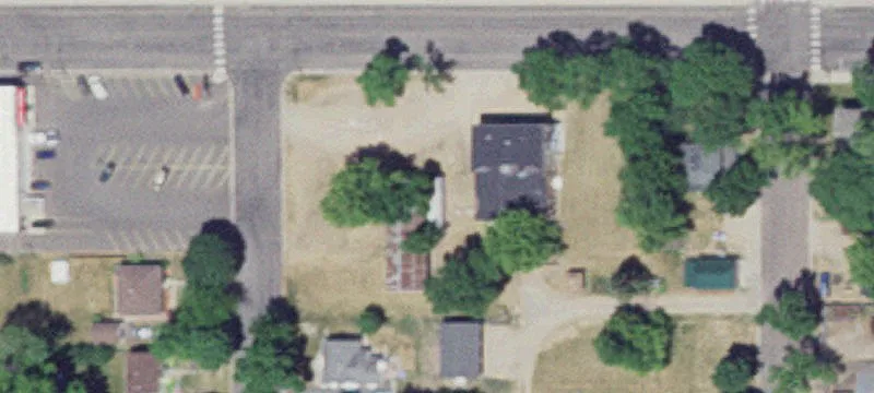 321 Main W Ave
