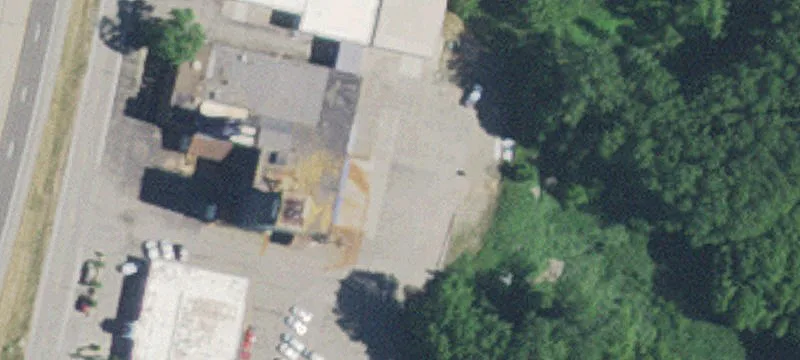 915 Memorial Pkwy