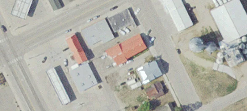 13 Birch SE Ave