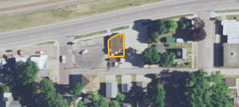 617 Main W St