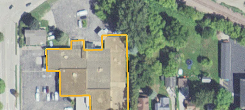 328 Rose St