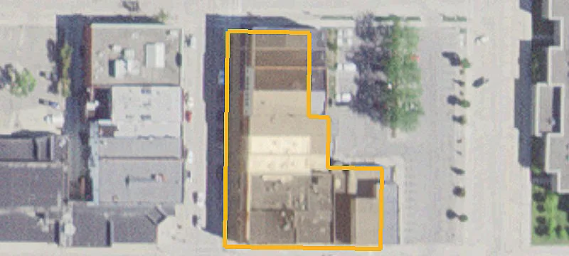 318 Main St