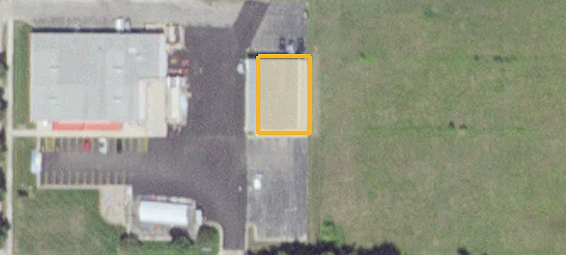 111 4th SE St