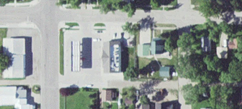 405 Broadway