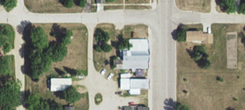 616 Broadway NE Ave