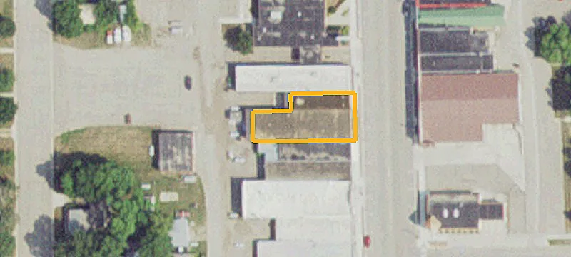 28 Central S Ave