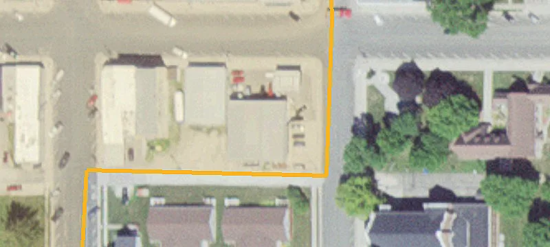 35 Main St