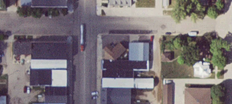 802 Main St