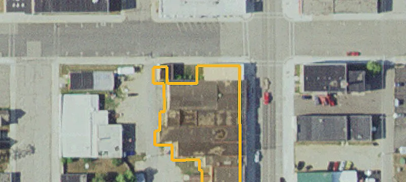 31 Main N Ave