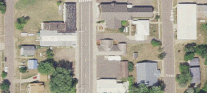 8 Maddy St