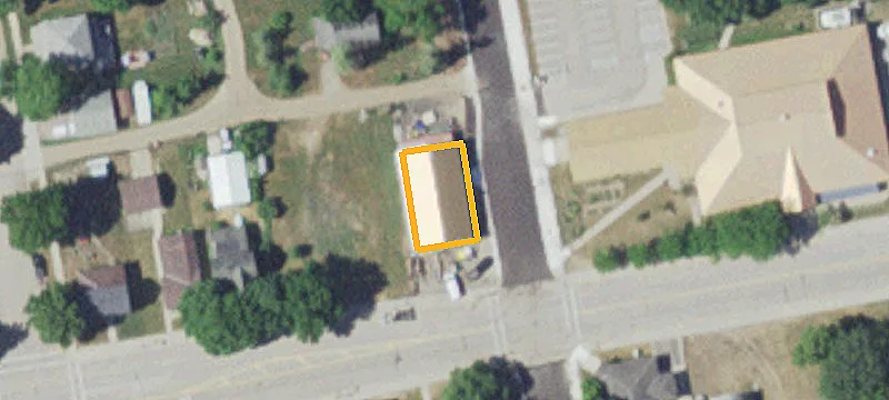 302 Main St