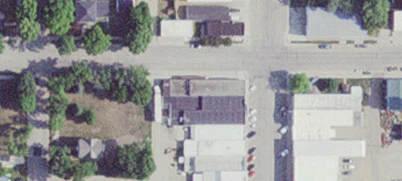 100 Main St