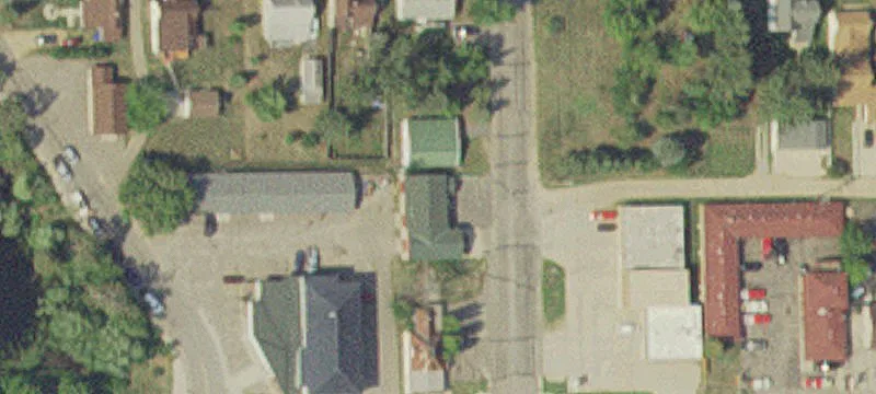 105 Grv N Ave