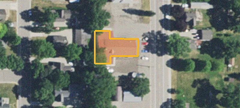 209 4th N St