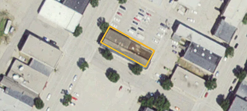 123 Main St
