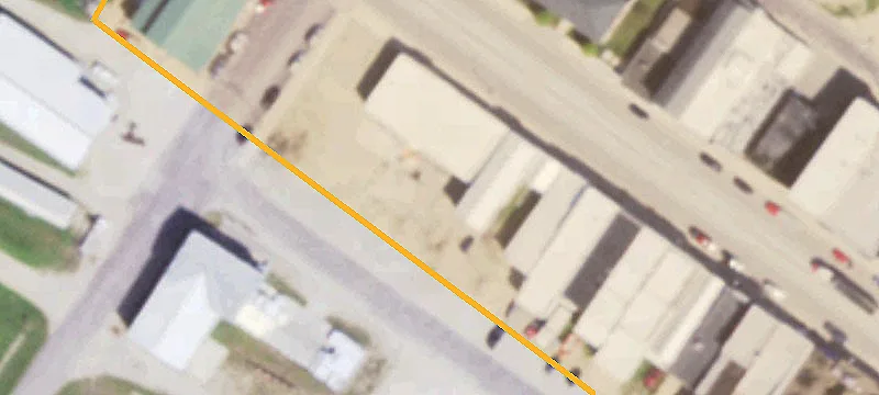 129 Main St