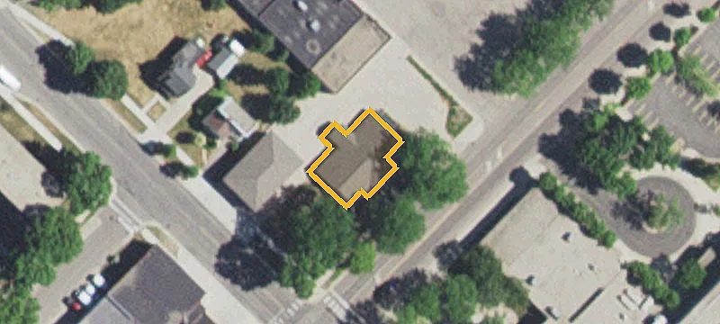 118 College Dr
