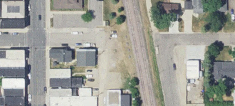 100 Ash SE Ave
