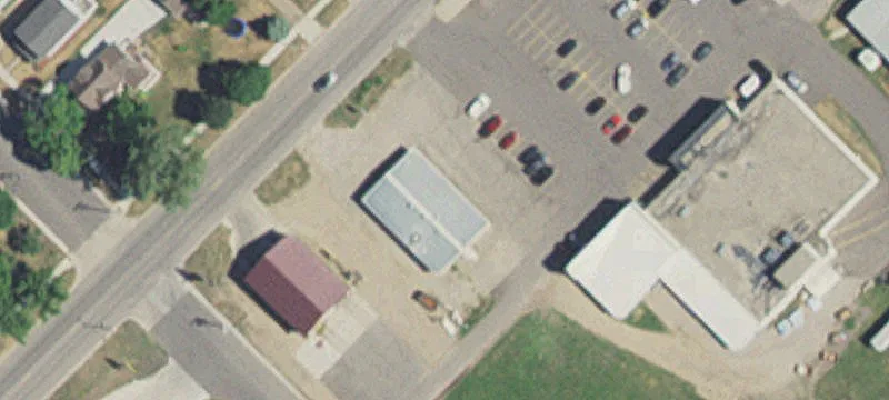 907 Saint Olaf N Ave
