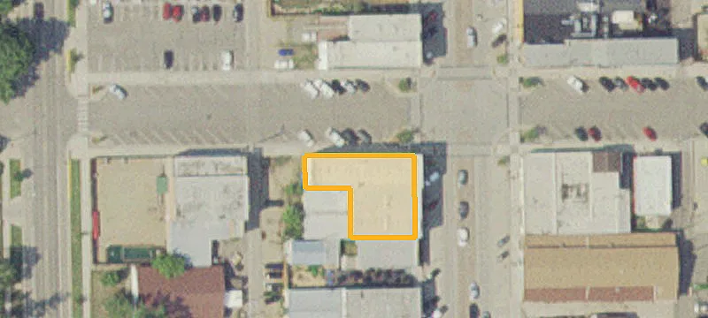 301 Main S Ave