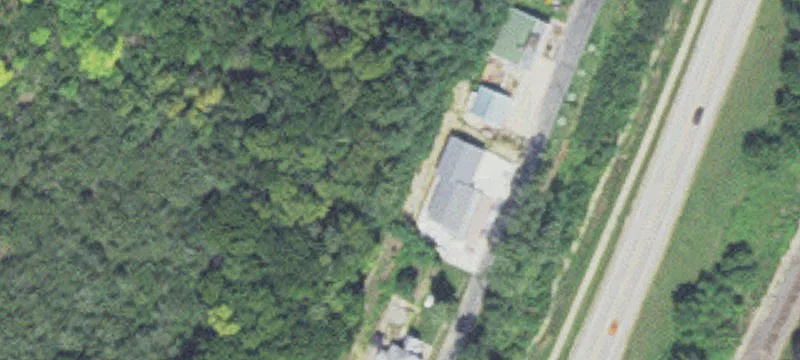 305 2nd St