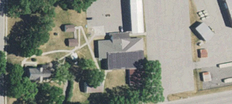610 Memorial Pkwy