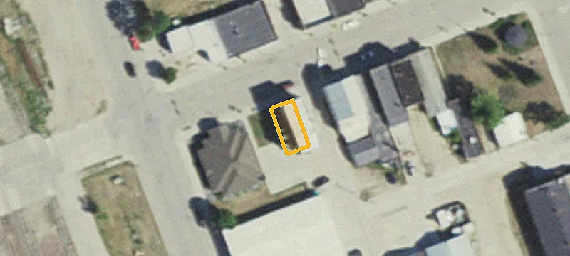 28 2nd SE St