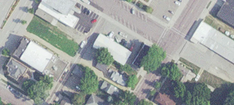 106 Grace St