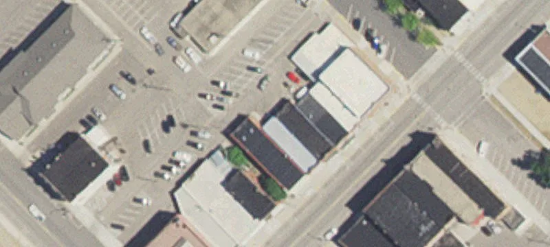 122 Saint Olaf N Ave
