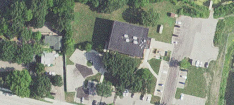 1000 Elm W Ave