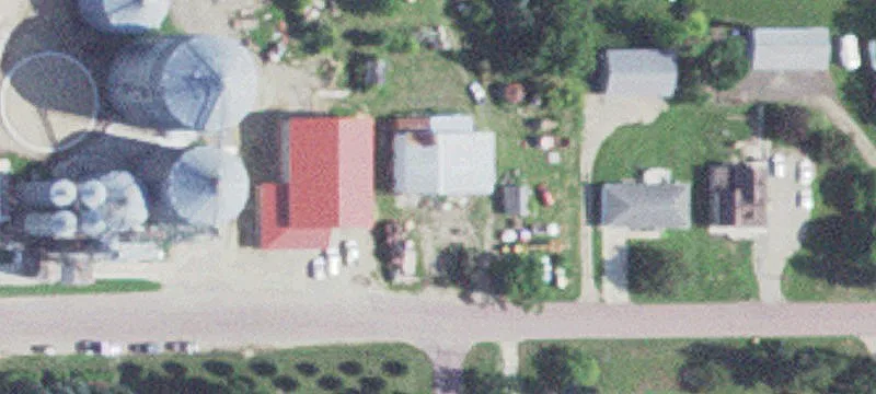 402 Main St