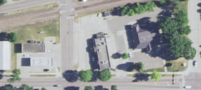 320 Main W St