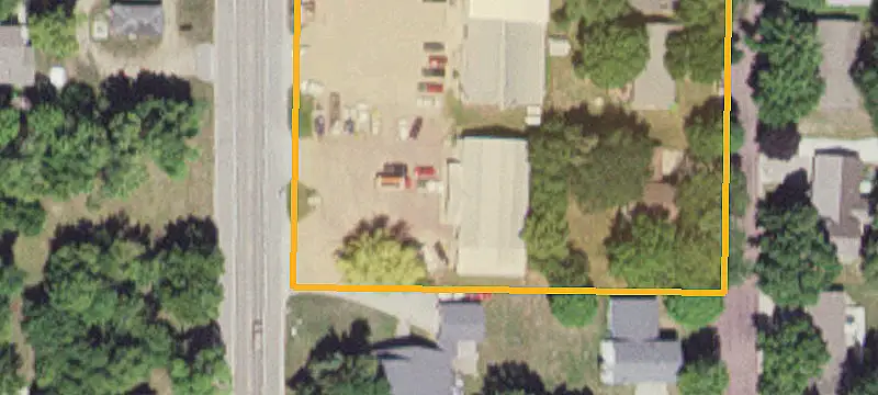 310 5th E Ave
