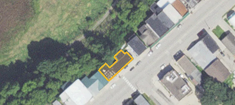100 Main St