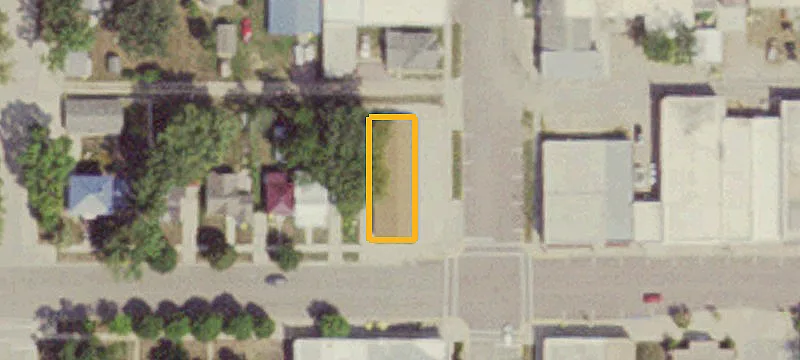 301 Main St