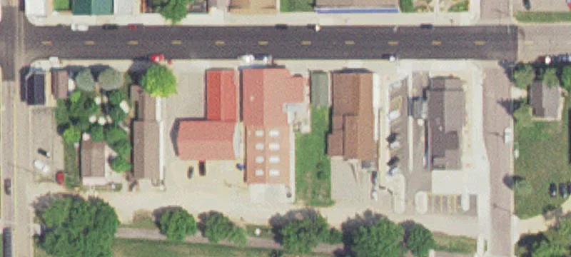 109 Main E St