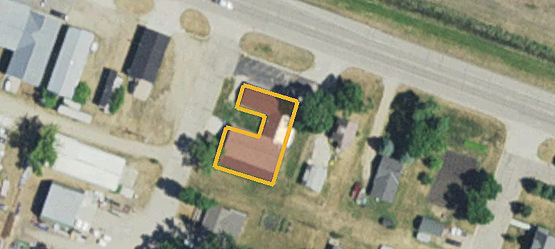 202 Hwy 12th E