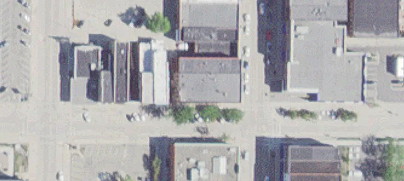 401 Main St