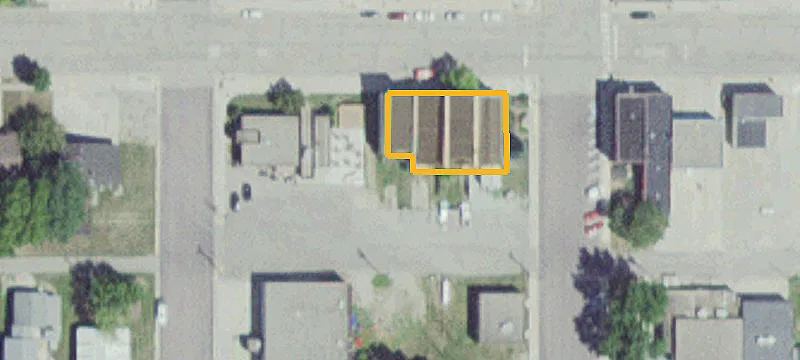 209 5th N St