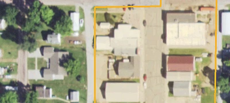 208 Main Ave