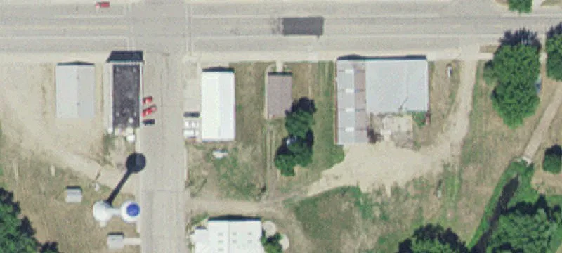 215 Main W St