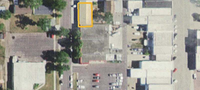 208 7th Ave