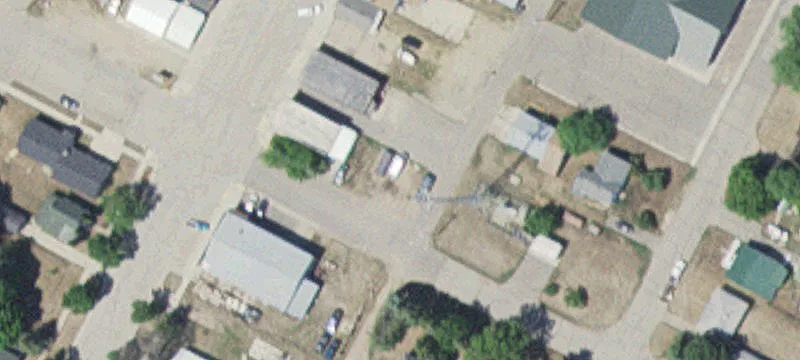 10 2nd Ave