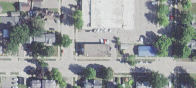211 1st SE St