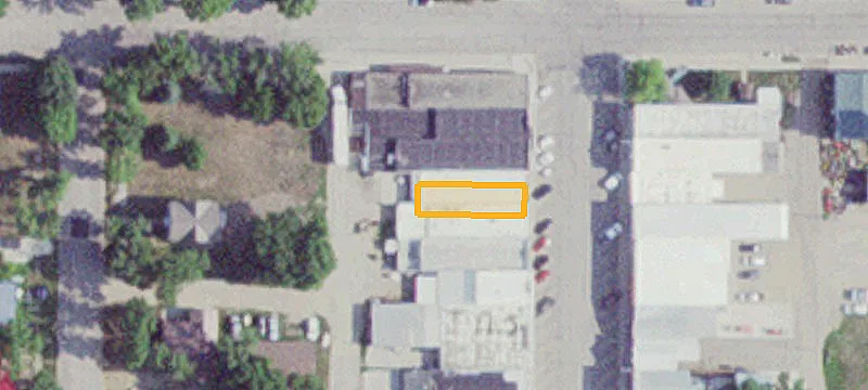 106 Main St