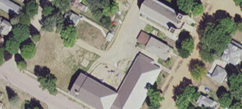249 6th St